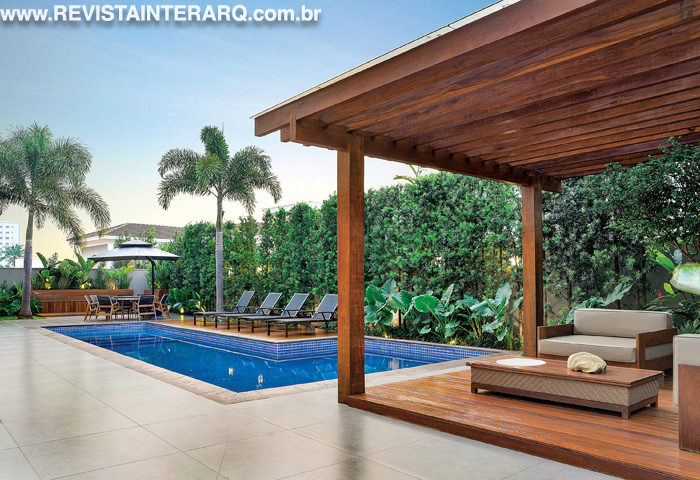 Uma renovação total dos espaços transformou esta residência - Revista InterArq | Arquitetura, Decoração, Design, Paisagismo e Lifestyle