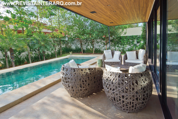 Materiais atemporais valorizaram este projeto de interiores - Revista InterArq | Arquitetura, Decoração, Design, Paisagismo e Lifestyle