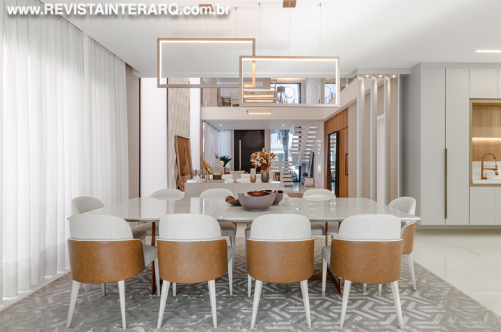Elementos totalmente sutis e contemporâneos destacaram o projeto - Revista InterArq | Arquitetura, Decoração, Design, Paisagismo e Lifestyle