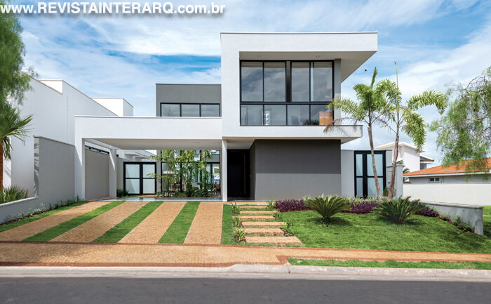 Este projeto é repleto de integração visual em todos os espaços. - Revista InterArq | Arquitetura, Decoração, Design, Paisagismo e Lifestyle