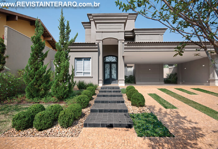 Um projeto desenvolvido a partir de um estilo neoclássico - Revista InterArq | Arquitetura, Decoração, Design, Paisagismo e Lifestyle