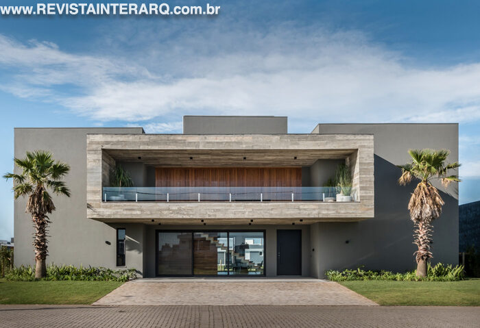 Esta residência contemporânea foi projetada ás margens de um lago - Revista InterArq | Arquitetura, Decoração, Design, Paisagismo e Lifestyle