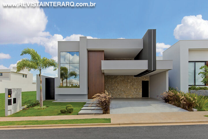 A acessibilidade está presente em todos os espaços desta casa contemporânea - Revista InterArq | Arquitetura, Decoração, Design, Paisagismo e Lifestyle