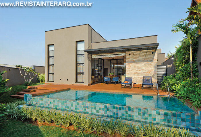 Este projeto conta com soluções versáteis voltadas para o lazer - Revista InterArq | Arquitetura, Decoração, Design, Paisagismo e Lifestyle