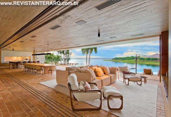 A decoração desse projeto conta com elementos nobres e elegantes - Revista InterArq | Arquitetura, Decoração, Design, Paisagismo e Lifestyle