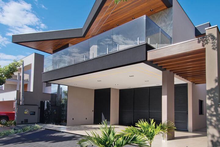 Uma residência contemporânea, expressiva e absolutamente única - Revista InterArq | Arquitetura, Decoração, Design, Paisagismo e Lifestyle