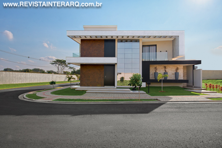 Um lar projetado para celebrar momentos - Revista InterArq | Arquitetura, Decoração, Design, Paisagismo e Lifestyle
